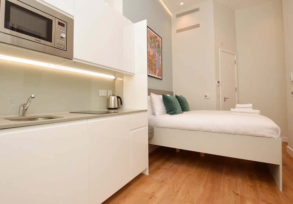 Cromwell Serviced Apartments -  Small Double Studio58