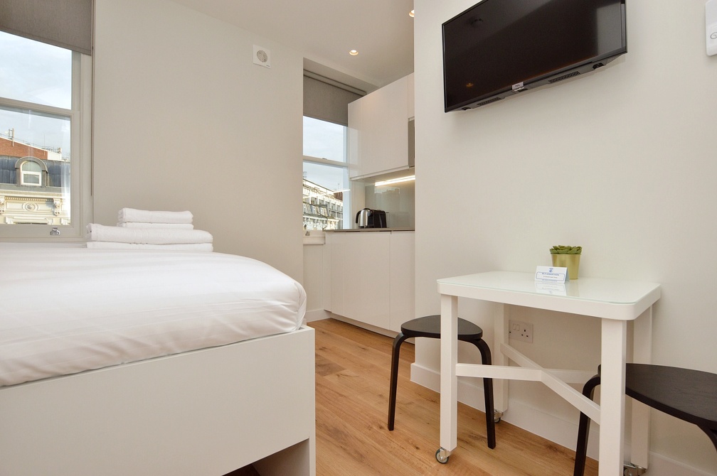 Cromwell Serviced Apartments -  Small Double Studio47