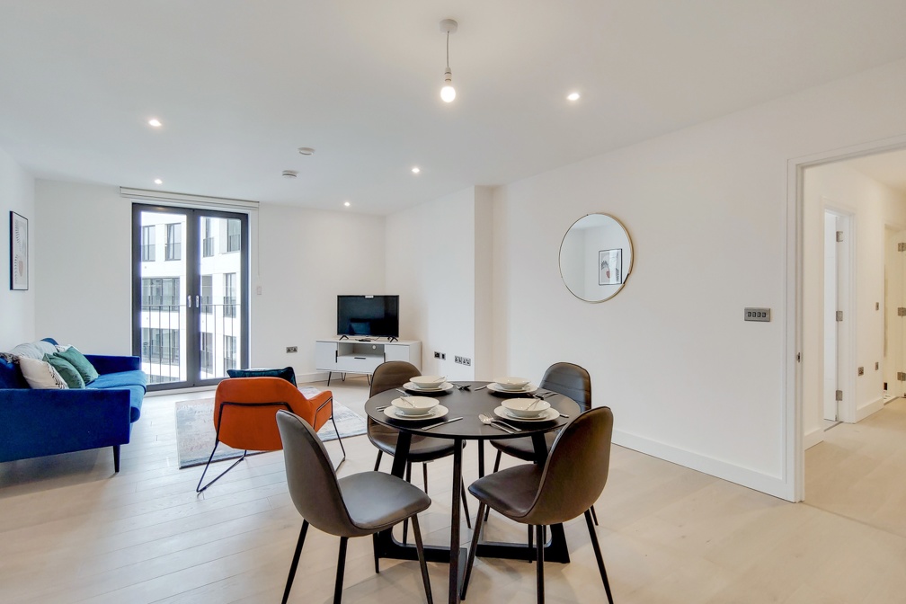 Residence Hoxton 2 bed 2 bath Penthouse- Residence side flat 68 -Rosewood-2 Kitchen-Reception-3