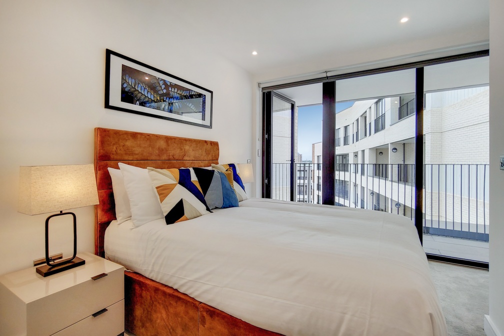 Residence Hoxton 2 bed 2 bath Penthouse- Residence side flat 68 -Rosewood-5 Bedroom 2-0