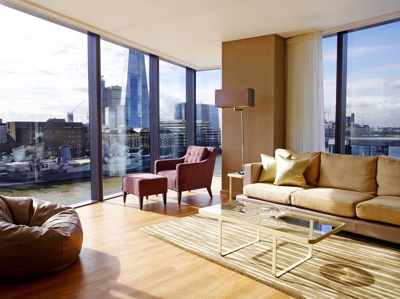 ChevalThreeQuays-Luxury Three Bedroom Apartment Tower Bridge View-028.jpg