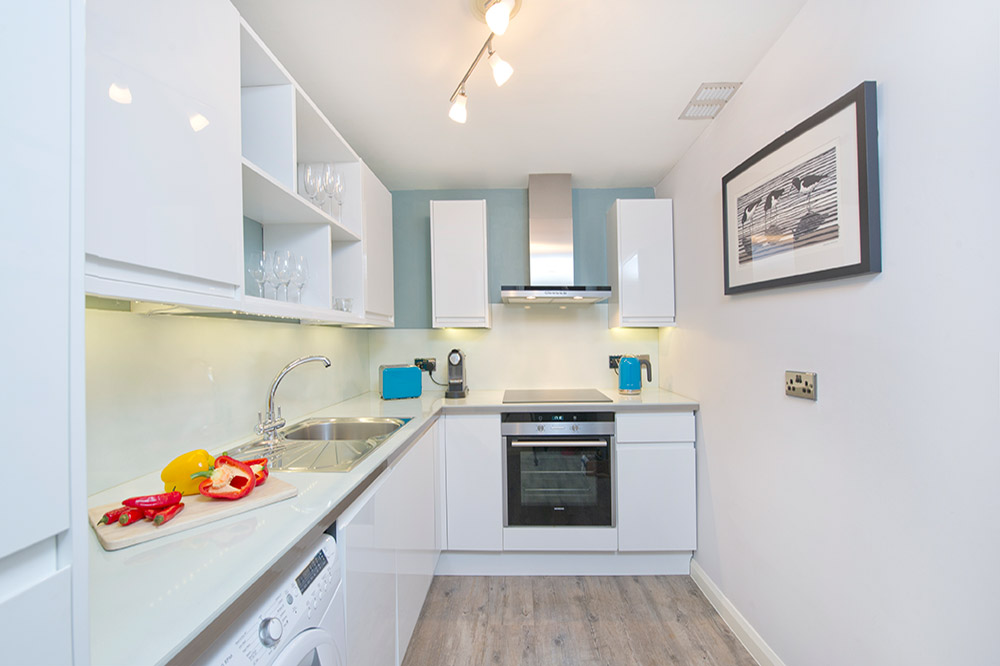 50-The-Brooke-Kitchen-20-The-Barons-Luxury-Serviced-Apartments-Richmond,-Twickenham,-South-West-London,-TW1