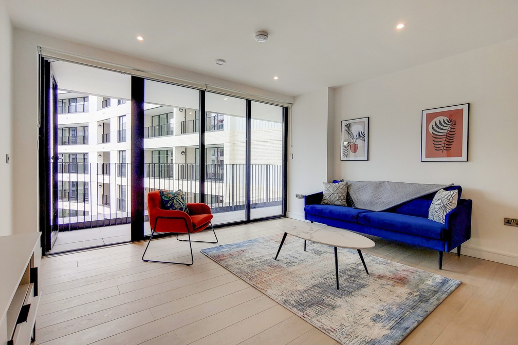 Residence Hoxton - 2 bed 2 bath - residence side flat 64 -Rosewood-6 Kitchen-Reception-2