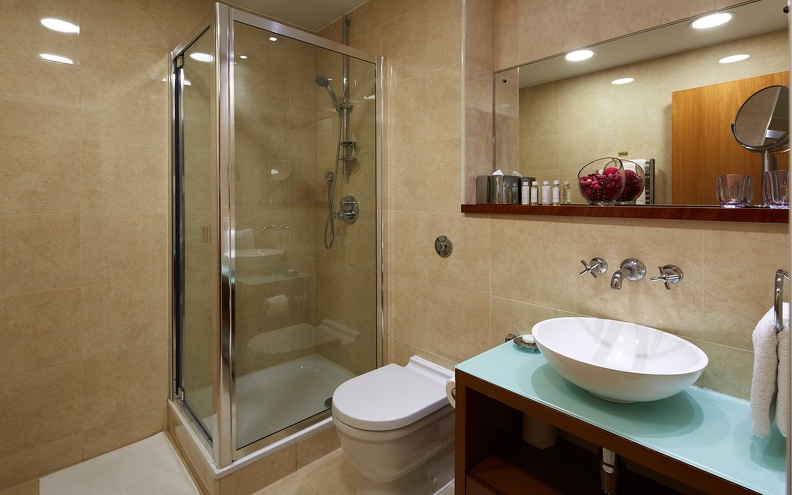 CHC_Executive-One-Bedroom-Bathroom.jpg