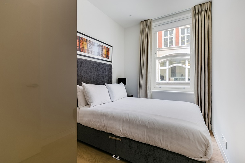 60-Marylebone-Lane-Flat-1-–-1-bed-1bath-flat-1-60-bedroom-single.jpg