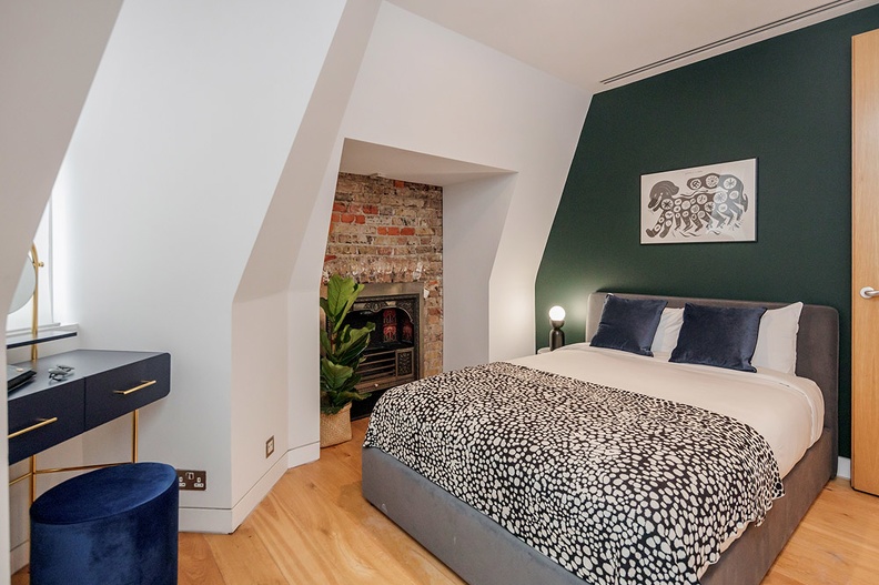 Stay&Co-Holborn-Premium-Two-Bedroom-Bedroom-2.jpg