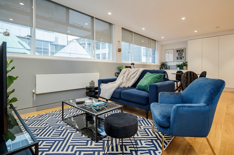 Stay&Co-Holborn-Superior-1bed-Flat-8-Living-Room.jpg
