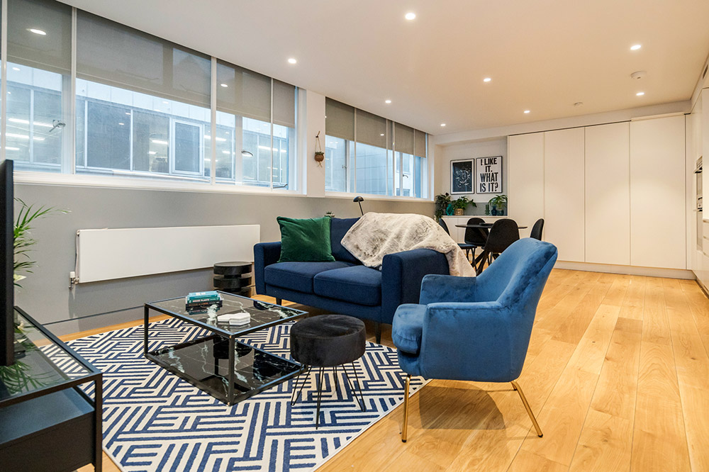 Stay&amp;Co-Holborn-Superior-1bed-Flat-7-Layout