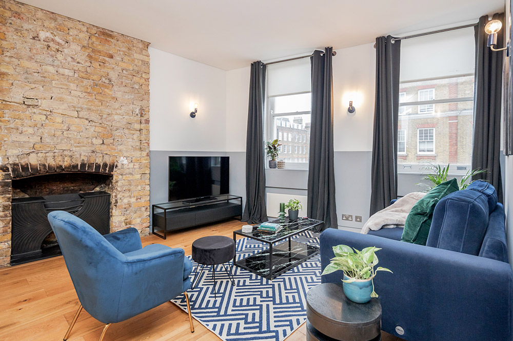Stay&amp;Co-Holborn-Superior-Two-Bedroom-Living-Room