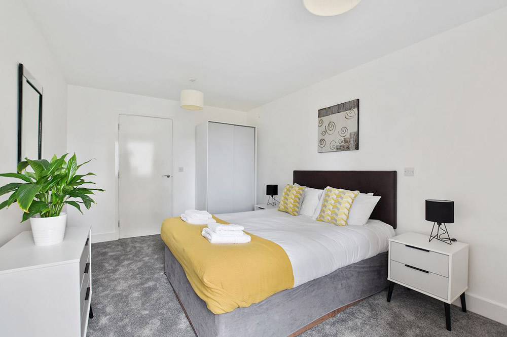 PhoenixHeights-2-bed,-1-bath-cityview-apartment-with-balcony-009